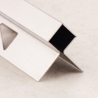 Профиль фигурный из нержавеющей стали для наружних и внутренних углов